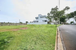 Terreno à venda em Reserva Jequitibá, Piracicaba — Residencial Villa D’Aquila