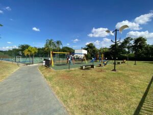 Terreno à venda no Residencial Villa D áquila em Piracicaba