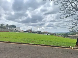 Terreno à venda no Condomínio Residencial Morada dos Pássaros em Rio das Pedras