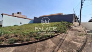 Terreno à venda em São Vicente, Piracicaba