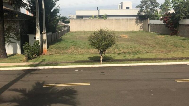 Terreno à venda em Jardim Petrópolis, Piracicaba — Condominio Agua Seca