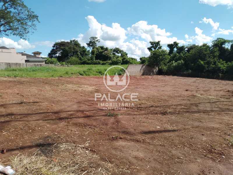 Terreno à venda em Chácara Esperia, Piracicaba