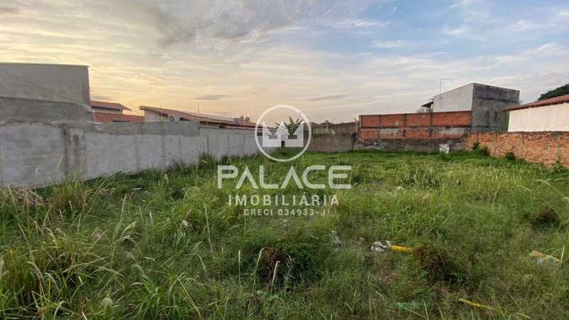 Terreno à venda em Santa Terezinha, Piracicaba