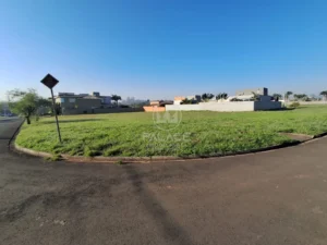 Terreno em condomínio à venda em Residencial Terras de Ártemis (Ártemis), Piracicaba — Terra de Ártemis