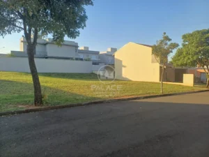 Terreno em condomínio à venda em Taquaral, Piracicaba