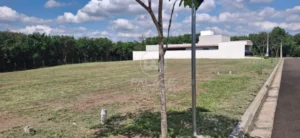 Terreno em condomínio à venda em Ondas, Piracicaba — Condominio Damha II