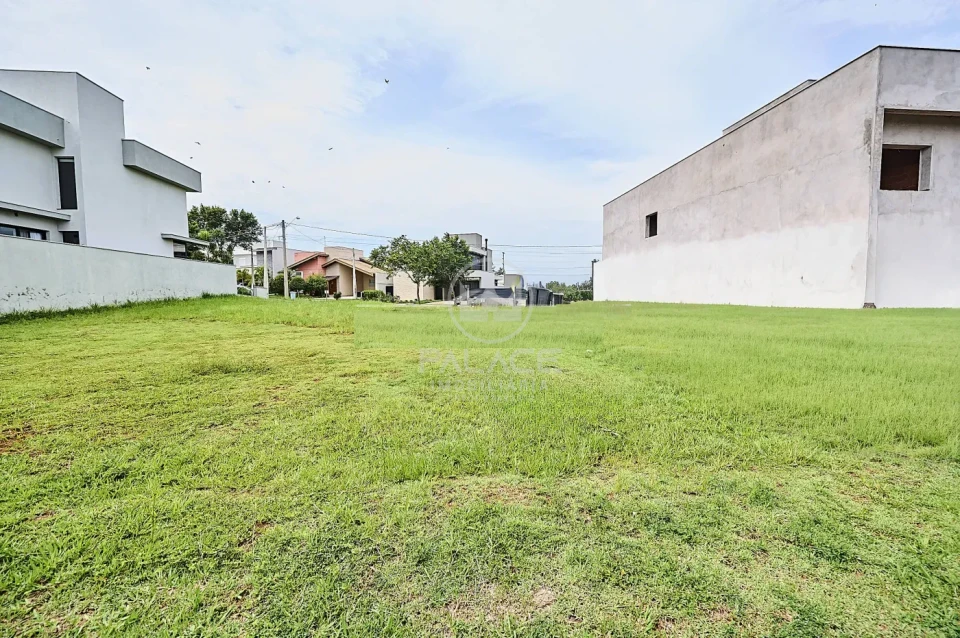Terreno à venda em Reserva Jequitibá, Piracicaba — Residencial Villa D’Aquila