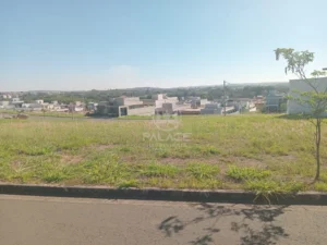 Terreno em condomínio à venda em Jardim São Francisco, Piracicaba — Condominio Residencial Canadá