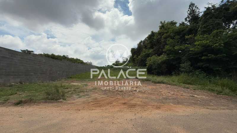 Terreno à venda em Chácara Esperia, Piracicaba