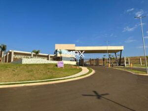 Terreno à venda no Condomínio Belmonte em Piracicaba
