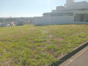 Terreno em condomínio à venda em Jardim São Francisco, Piracicaba — Condominio Residencial Canadá