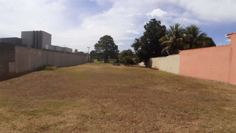 Terreno à venda em Campestre, Piracicaba — Condomínio Quinta de Santa Helena