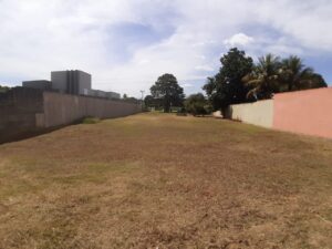 Terreno à venda em Campestre, Piracicaba — Condomínio Quinta de Santa Helena