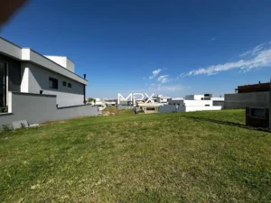 Terreno à venda no Residencial Damha II em Piracicaba.