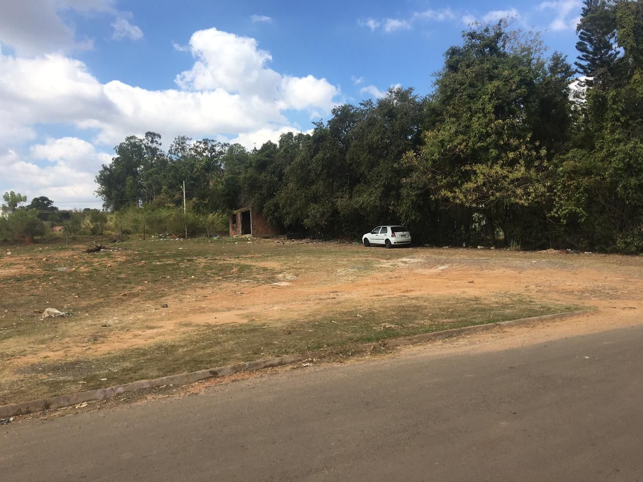 Terreno à venda em Chácara Esperia, Piracicaba