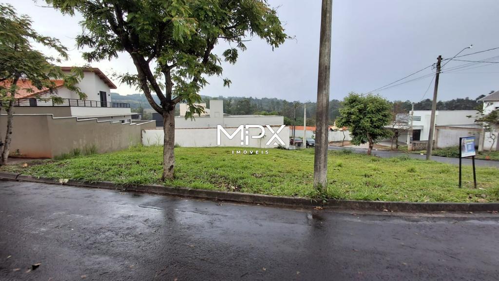 Terreno à venda no Condomínio Portal do Horto em Piracicaba