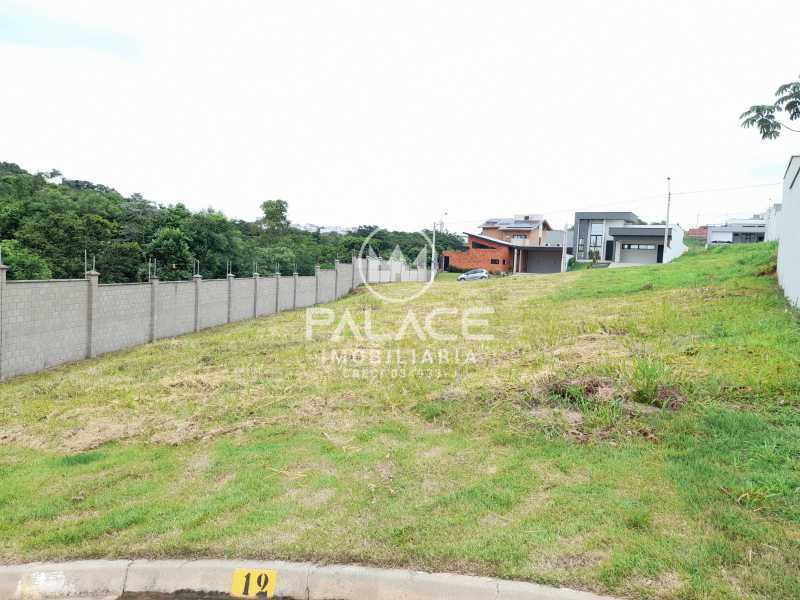 Terreno à venda em Jardim São Francisco, Piracicaba — Condomínio Soleil Piracicaba