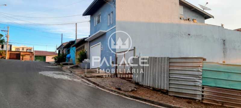 Terreno à venda em Pompéia, Piracicaba — Residencial Jardins