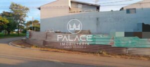 Terreno à venda em Pompéia, Piracicaba — Residencial Jardins