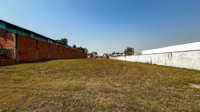 Terreno à venda no Condomínio Park Campestre II em Piracicaba