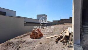 Terreno à venda em Jardim São Francisco, Piracicaba — Condomínio Reserva Das Paineiras