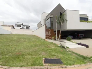Terreno em condomínio à venda em Jardim Abaeté, Piracicaba — Moinho Vermelho