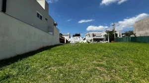 Terreno à venda no Condomínio Villa Bela Vista em Piracicaba