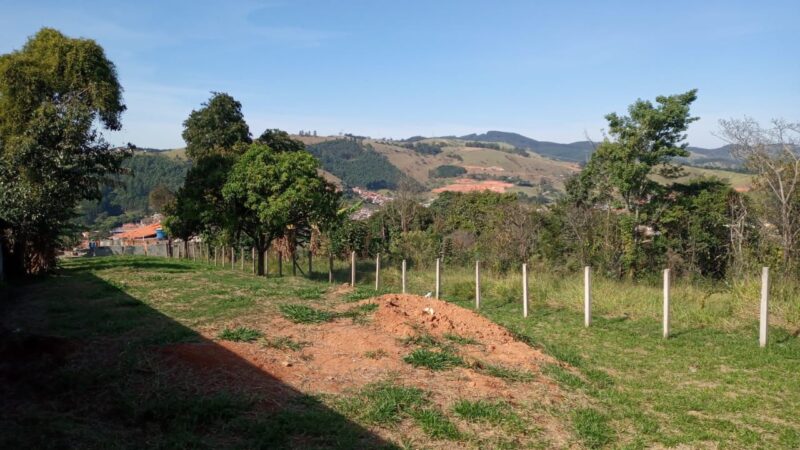Terreno à venda em Centro, Piracaia