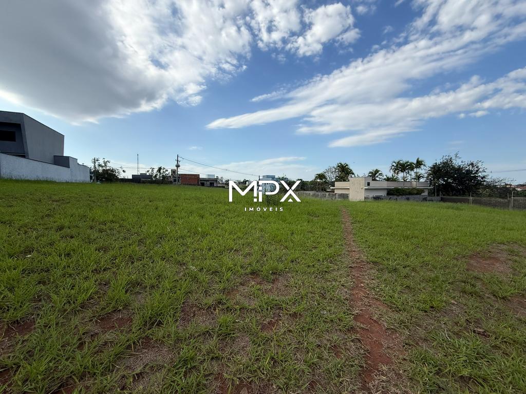 Terreno à venda no Residencial Reserva Jardins em Piracicaba