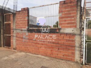 Terreno à venda em Centro, Piracicaba
