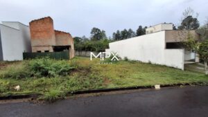 Terreno à venda no Condomínio Portal do Horto em Piracicaba