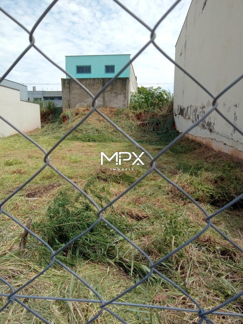 Terreno à venda no bairro Recanto da Água Branca em Piracicaba