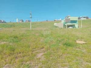 Terreno em condomínio à venda em Jardim São Francisco, Piracicaba — Condominio Residencial Canadá