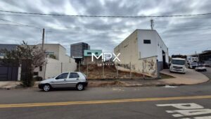 Terreno à venda no bairro Água Branca em Piracicaba