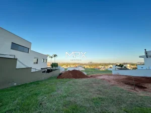 Terreno à venda no Residencial Terra de Ártemis em Piracicaba.