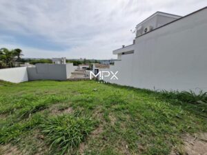 Terreno à venda no Condomínio Ondas do Piracicaba em Piracicaba
