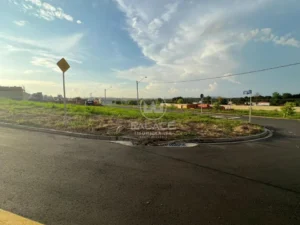 Terreno em condomínio à venda em Jardim São Francisco, Piracicaba — Condominio Residencial Canadá