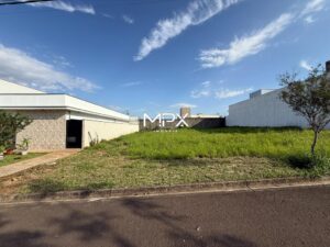 Terreno à venda no Residencial Reserva Jardins em Piracicaba