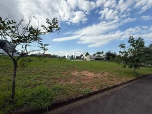 Terreno à venda no Residencial Reserva Jardins em Piracicaba — 250 m² — Cód. MPX-TE3329