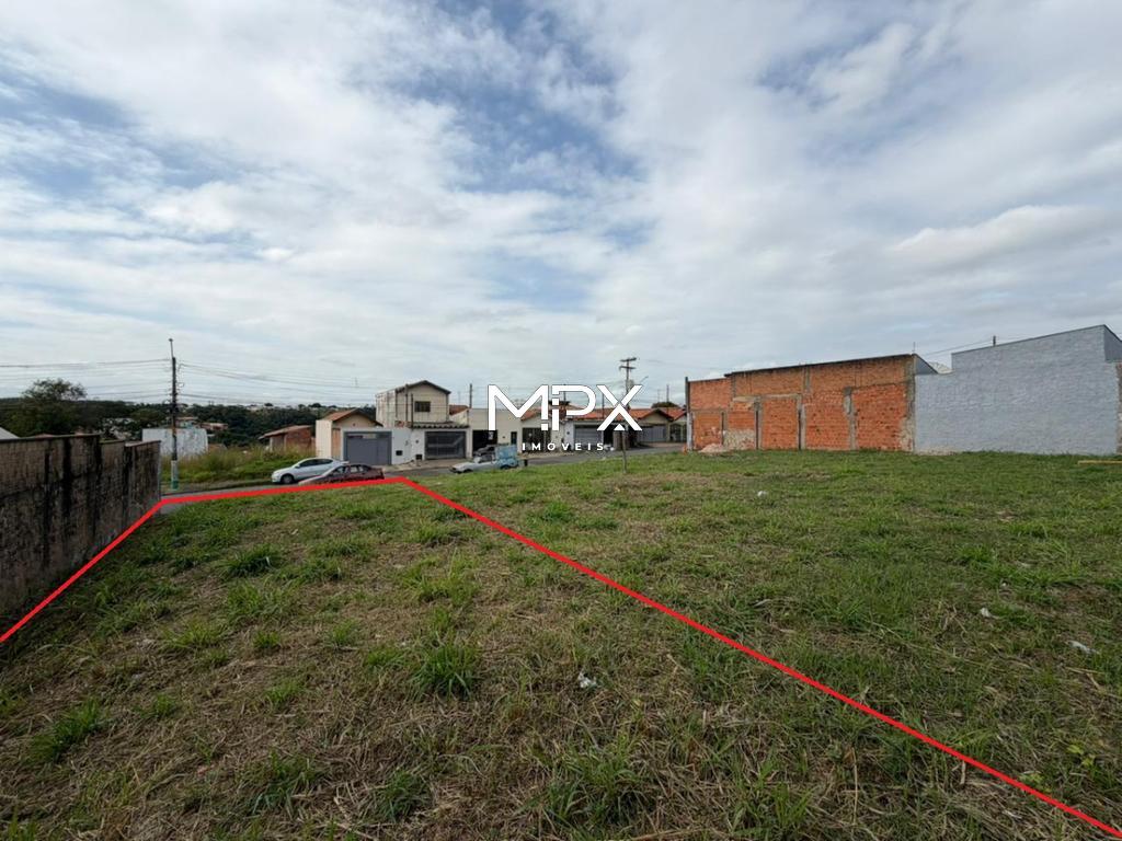 Terreno à venda no bairro Campestre em Piracicaba