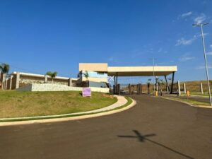 Terreno à venda no Condomínio Belmonte em Piracicaba