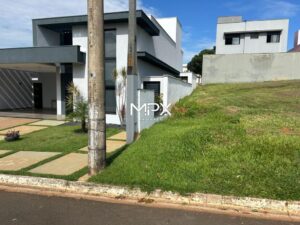 Terreno à venda no Residencial São Luiz em Piracicaba