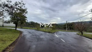 Terreno à venda no Condomínio Portal do Horto em Piracicaba — 379 m²