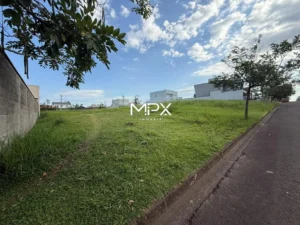 Terreno à venda no Residencial Reserva Jardins em Piracicaba — 250 m² — Cód. MPX-TE3327