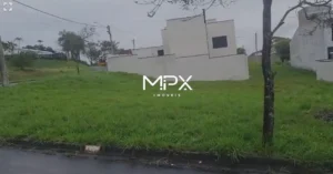 Terreno à venda no Condomínio Portal do Horto em Piracicaba.