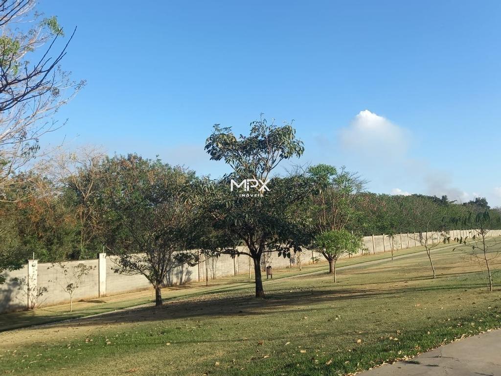 Terreno à venda no Residencial São Luiz em Piracicaba — 348 m²