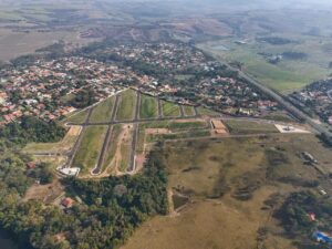 Terreno à venda em Artemis, Piracicaba — Villa Colinas