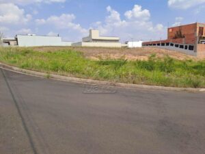 Terreno à venda em Jardim São Francisco, Piracicaba — Residencial Canadá