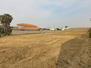 Terreno à venda em Campestre, Piracicaba — Park Campestre I