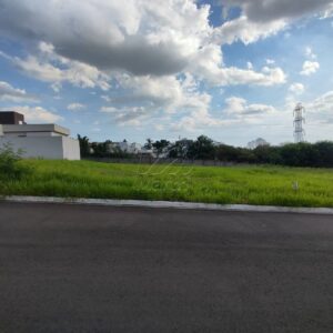 Terreno à venda em Morumbi, Piracicaba — Terras do Sinho III